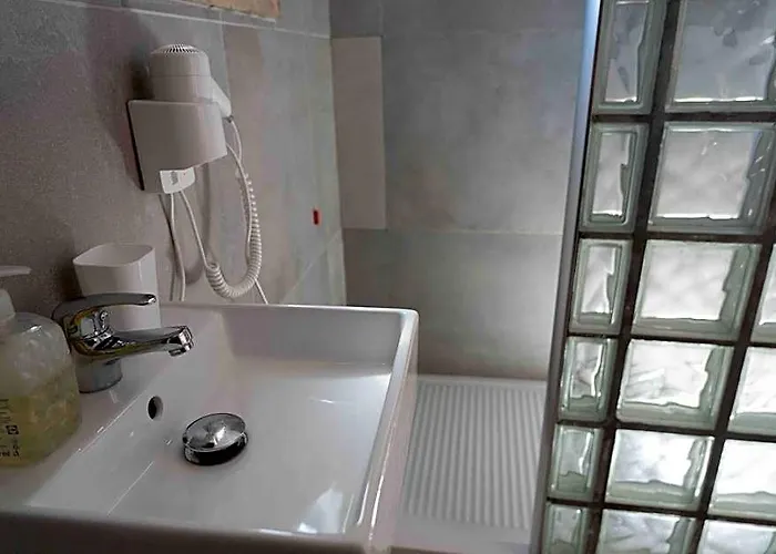 Vm Hotel